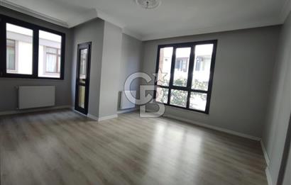 SAFA MAHALLESİ CADDE ÜZERİ ENFES 2+1 ASANSÖRLÜ ARAKAT DAİRE