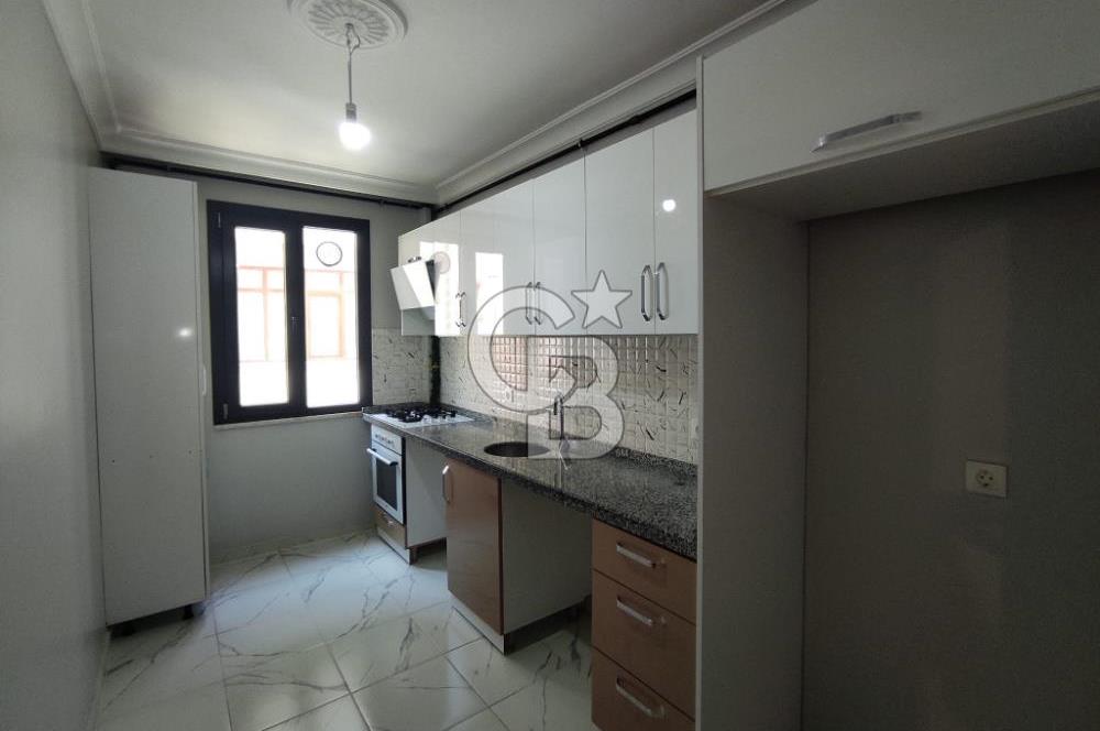 SAFA MAHALLESİ CADDE ÜZERİ ENFES 2+1 ASANSÖRLÜ ARAKAT DAİRE