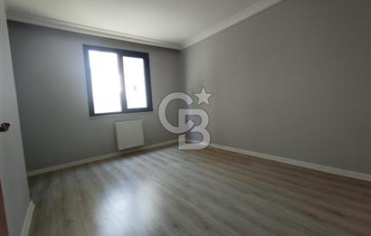 SAFA MAHALLESİ CADDE ÜZERİ ENFES 2+1 ASANSÖRLÜ ARAKAT DAİRE