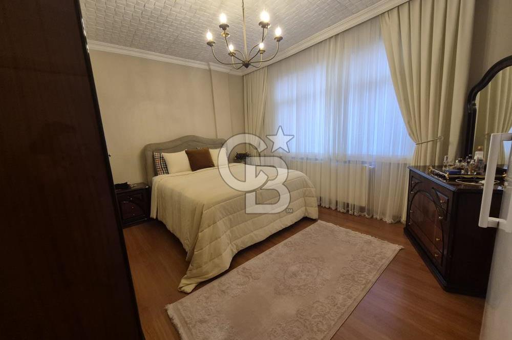 GAZİOSMANPAŞA'DA KOMPLE SATILIK BİNA