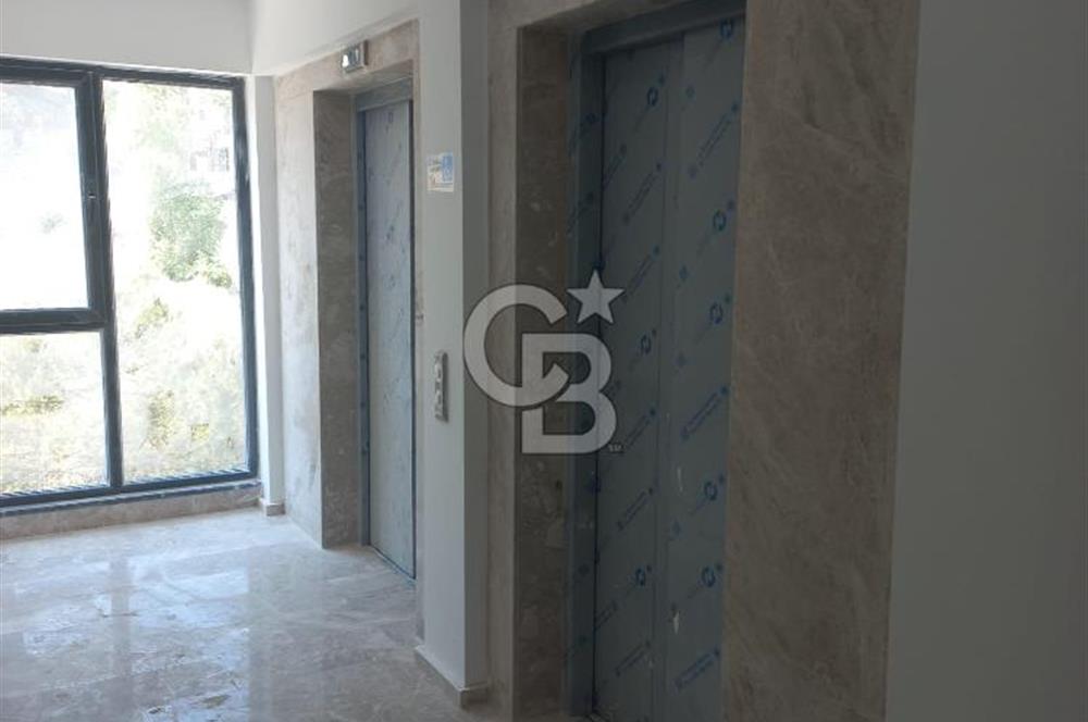 PENDİK ÇINARDERE HFM ÇINAR PROJESİNDE SATILIK 1+1 DAİRE