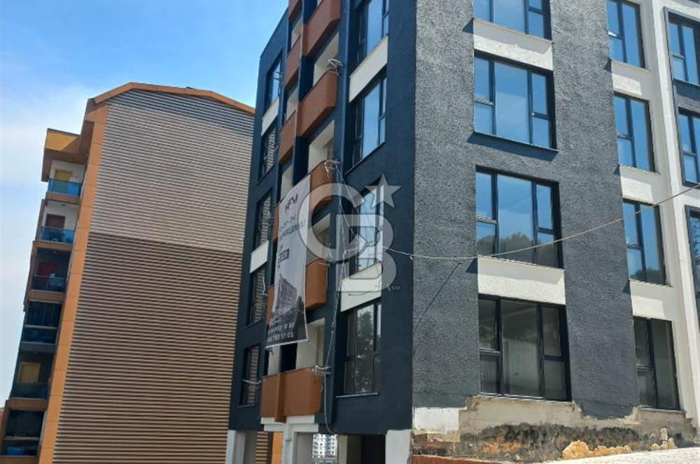 PENDİK ÇINARDERE HFM ÇINAR PROJESİNDE SATILIK 1+1 DAİRE