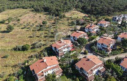 AYVALIK SEFA ÇAMLIKTA DOĞAYLA İÇ İÇE ÖZEL VİLLA