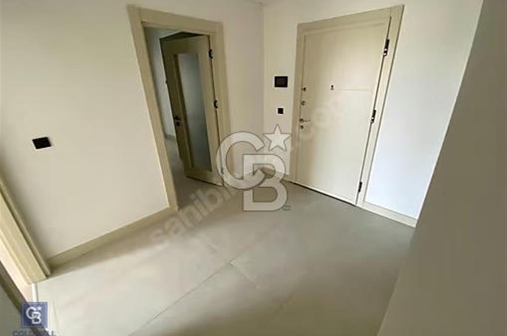 Fikirtepe 19. Etap'ta Site İçinde, 135m² 3+1 Kiralık Daire