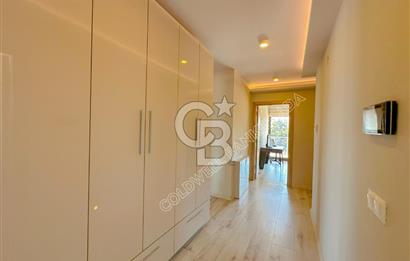 Kuşadası Terrace Ada Sitesi'nde Panoramik Deniz Manzaralı Satılık 3+1 Lüks Daire