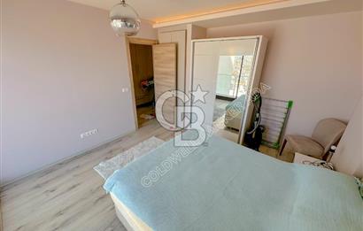 Kuşadası Terrace Ada Sitesi'nde Panoramik Deniz Manzaralı Satılık 3+1 Lüks Daire