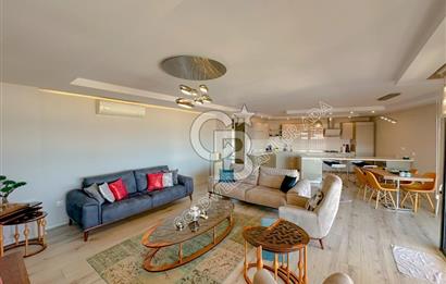 Kuşadası Terrace Ada Sitesi'nde Panoramik Deniz Manzaralı Satılık 3+1 Lüks Daire
