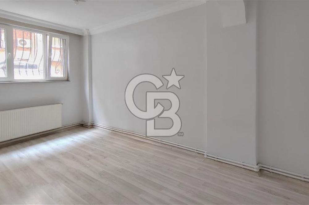 Bayrampaşa Orta Mahallede Bahçe Kullanımlı 3 + 1 Daire