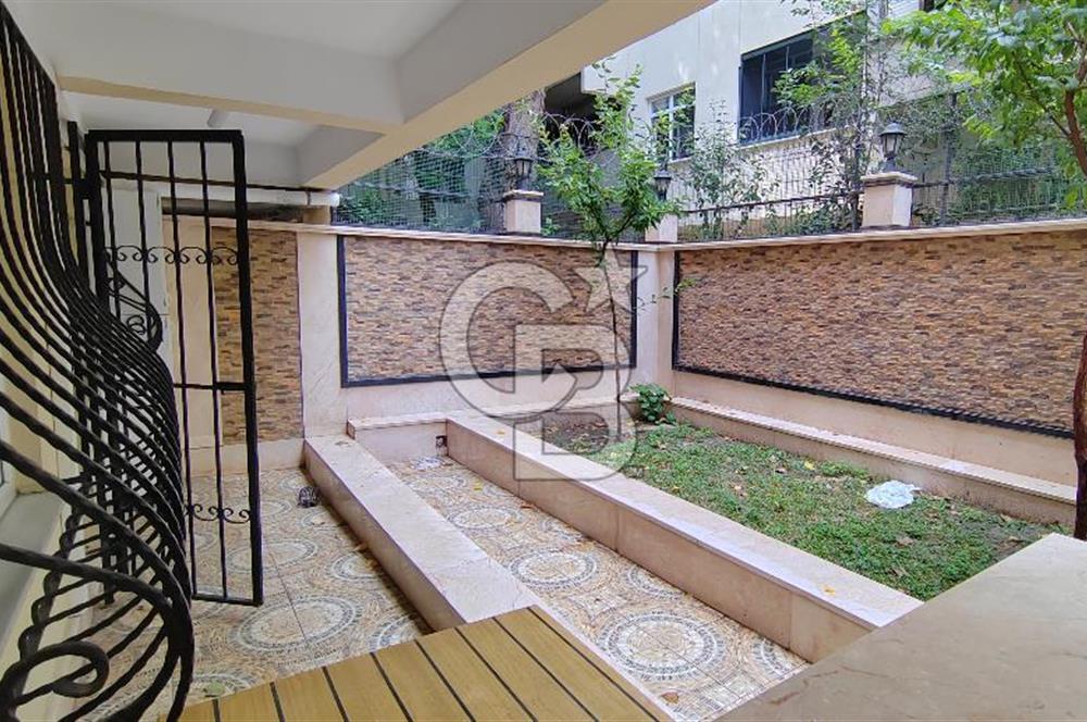 Bayrampaşa Orta Mahallede Bahçe Kullanımlı 3 + 1 Daire