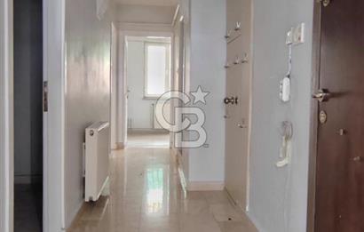 Bayrampaşa Orta Mahallede Bahçe Kullanımlı 3 + 1 Daire