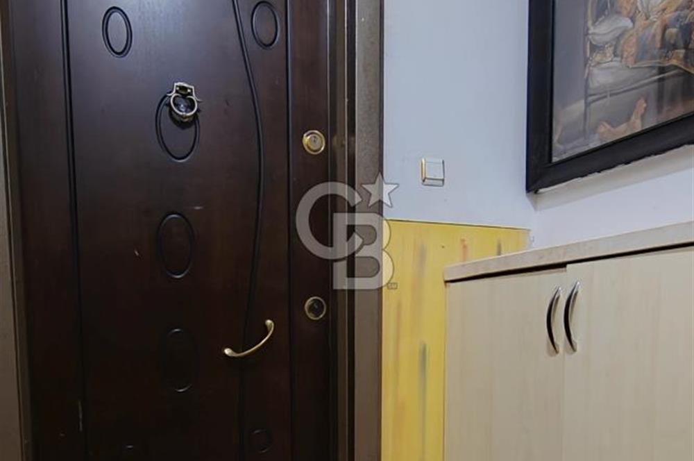 Bayrampaşa Orta Mahallede Bahçe Kullanımlı 3 + 1 Daire