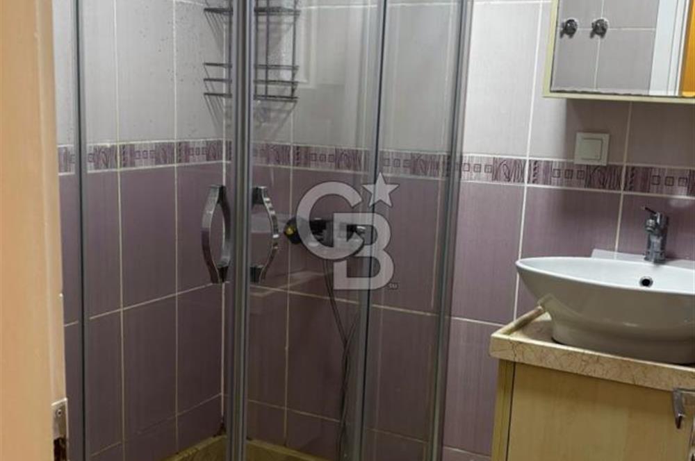 Bayrampaşa Orta Mahallede Bahçe Kullanımlı 3 + 1 Daire