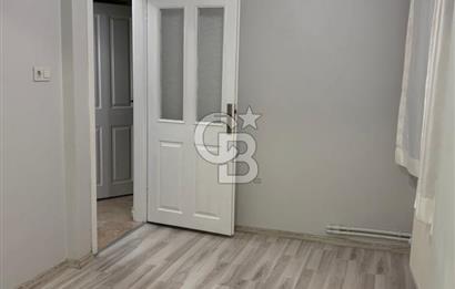 Bayrampaşa Orta Mahallede Bahçe Kullanımlı 3 + 1 Daire