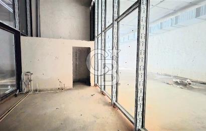 OTO AVM, QX OTOLAND'DE, KİRALIK İŞYERİ