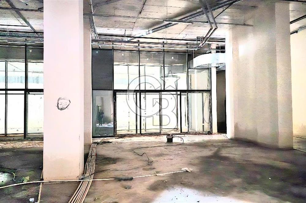 OTO AVM, QX OTOLAND'DE, KİRALIK İŞYERİ