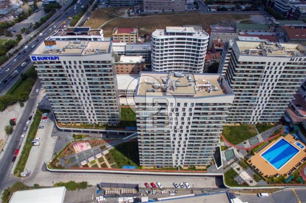 SUR YAPI MIRAGE'DA SATILIK BAHÇE KATI 1+1 DAİRE