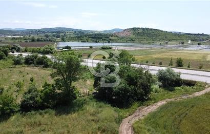 BİGA SAVAŞTEPE ANA YOL KENARI 318M2 TARLA KAÇIRILMAZ FIRSAT!!!!