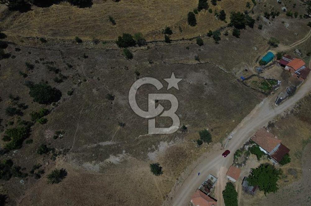BAYRAMİÇ SÖĞÜTGEDİĞİ KÖYÜNDE SATILIK 1400 M2 ARSA