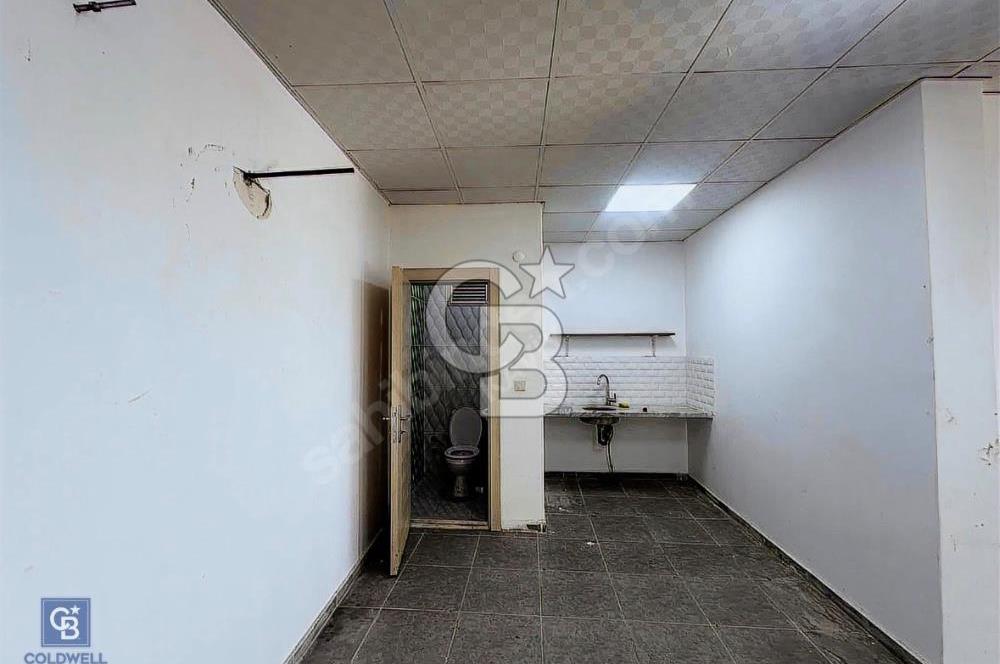 ÇİĞLİ ŞİRİNTEPE MAHALLESİNDE CADDE ÜZERİ SATILIK 135 m2 İŞYERİ