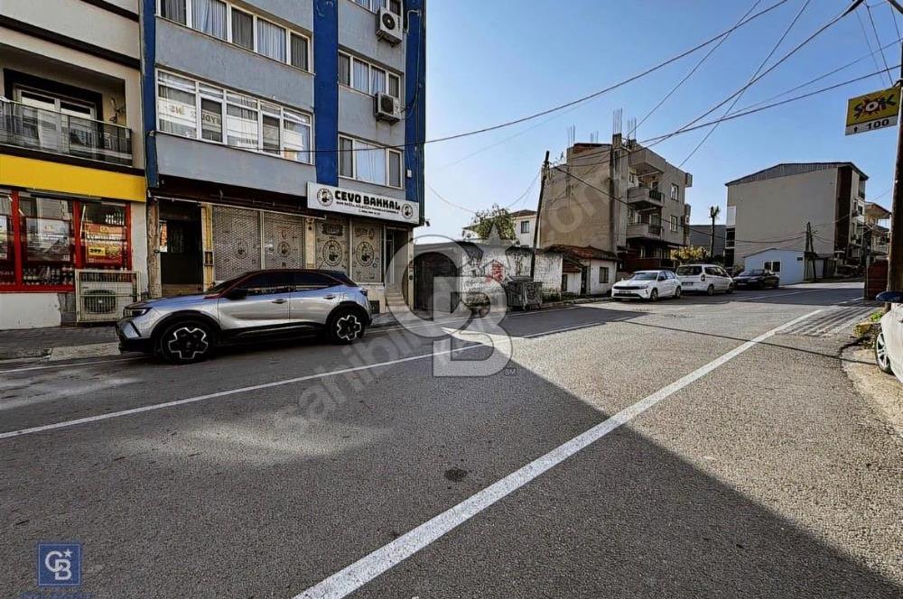 ÇİĞLİ ŞİRİNTEPE MAHALLESİNDE CADDE ÜZERİ SATILIK 135 m2 İŞYERİ
