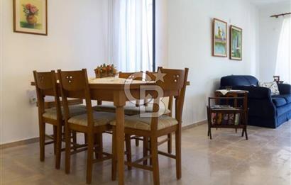 ÇEŞME ALAÇATI'DA MERKEZE ÇOK YAKIN EŞYALI KİRALIK MÜSTAKİL VİLLA