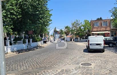 AKKÖY TARİHİ MEYDANINDA SATILIK BİNA