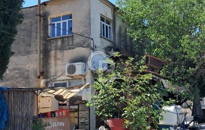 AKKÖY TARİHİ MEYDANINDA SATILIK BİNA