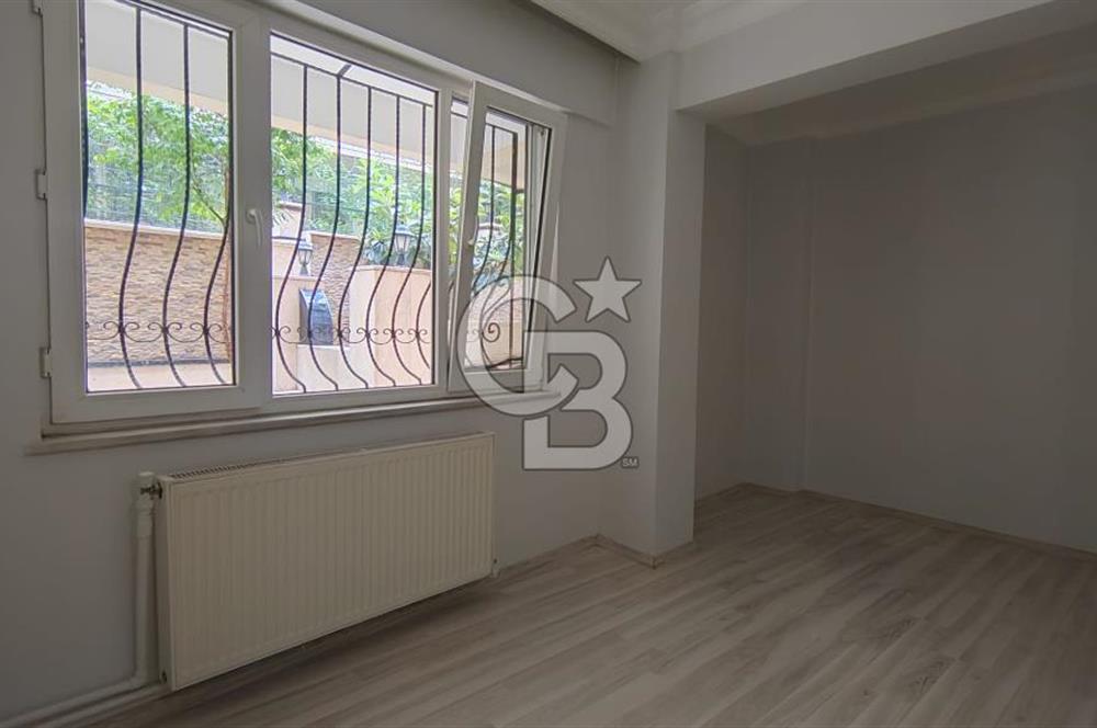 Bayrampaşa Orta Mahallede Bahçe Kullanımlı 3 + 1 Daire