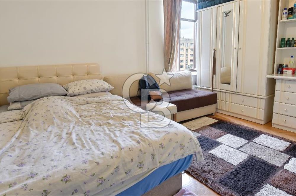 Konak Yücelkent 2 Sitesi'nde Satılık 3+1 Daire | Dönüşüme Uygun