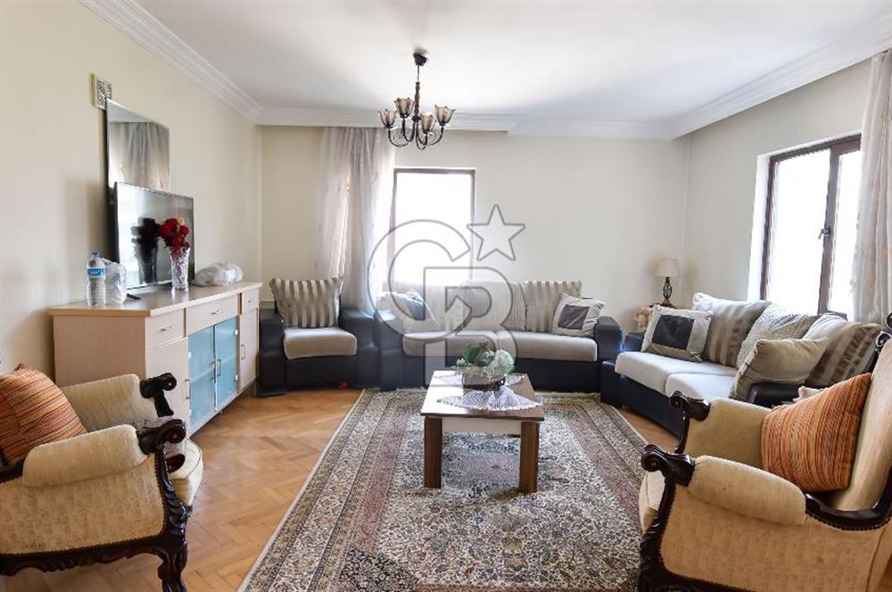 Konak Yücelkent 2 Sitesi'nde Satılık 3+1 Daire | Dönüşüme Uygun