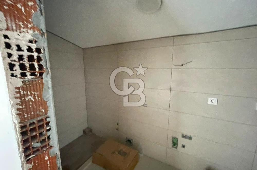 Sancaktepe Yenidoğan Mevlana Mahallesi Satılık 4+2 Üst Dubleks Daire
