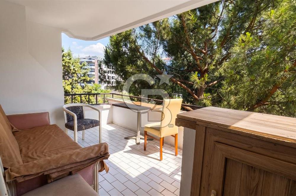 Konak Yücelkent 2 Sitesi'nde Satılık 3+1 Daire | Dönüşüme Uygun