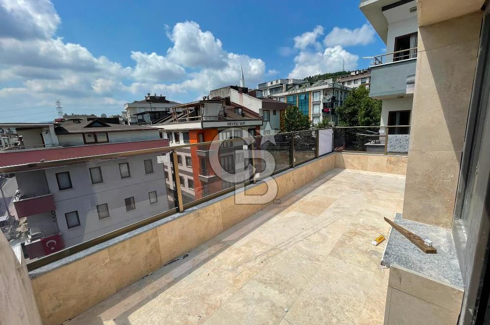 Sancaktepe Yenidoğan Mevlana Mahallesi Satılık 4+2 Üst Dubleks Daire