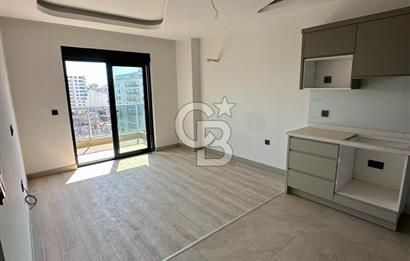 Alanya Mahmutlar'da Deniz Manzaralı Satılık 1+1 Daire
