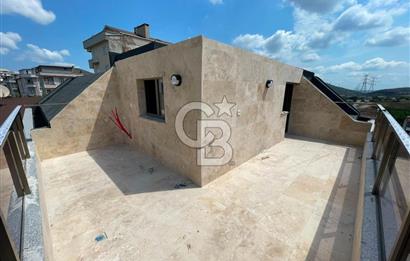 Sancaktepe Yenidoğan Mevlana Mahallesi Satılık 4+2 Üst Dubleks Daire