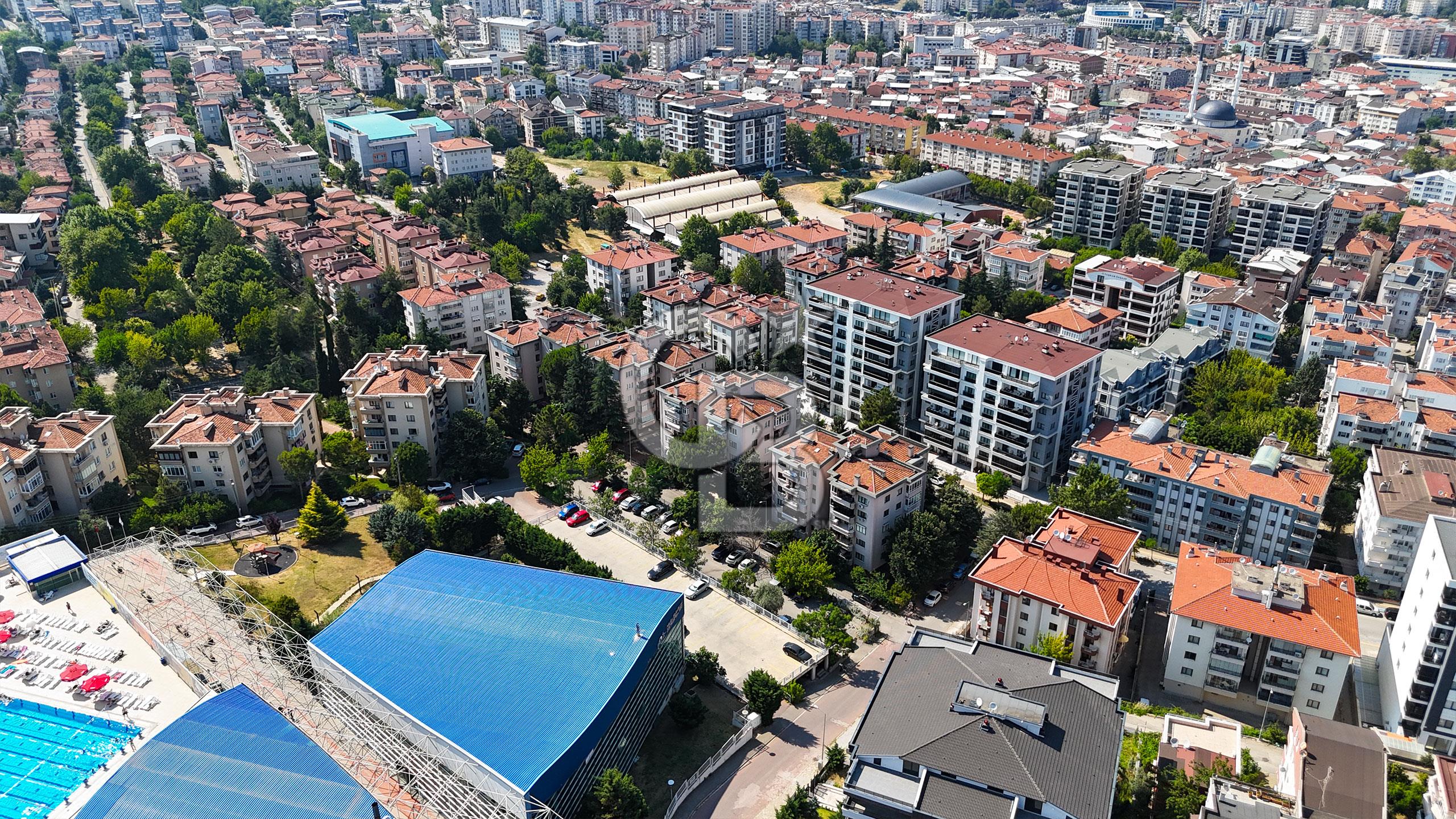 Konak Yücelkent 2 Sitesi'nde Satılık 3+1 Daire | Dönüşüme Uygun