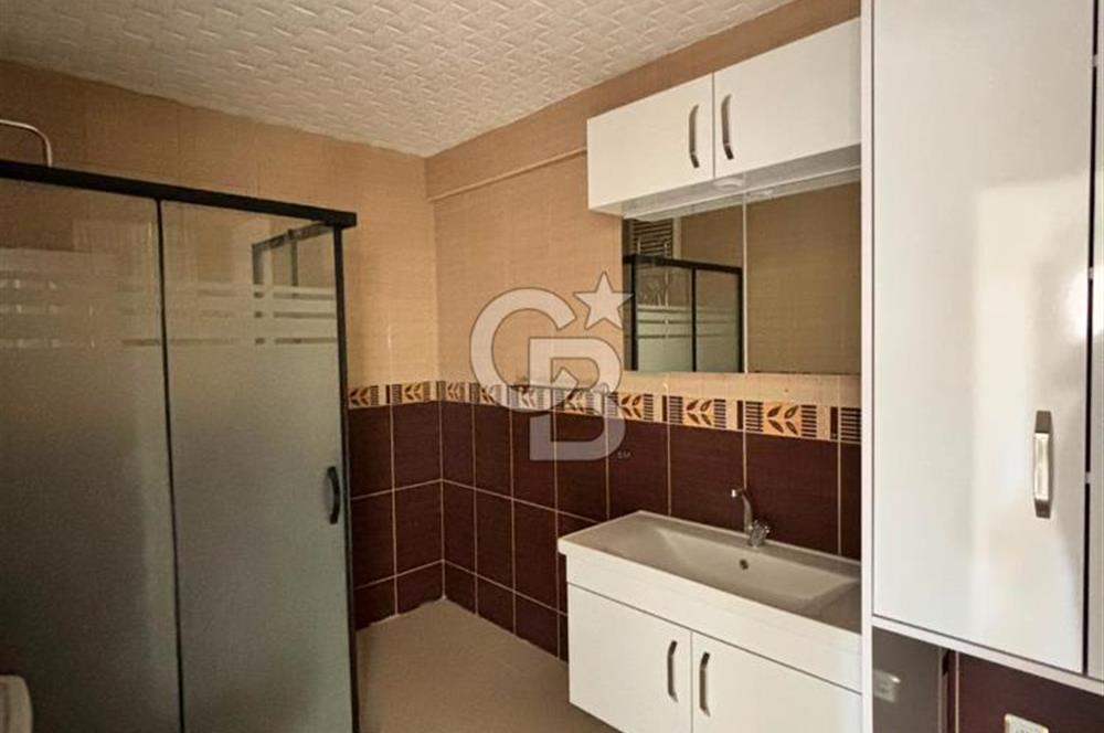 Üsküdar Çamlıca Ferah Caddesi Üzerinde Kiralık 2+1 100 m2 Daire