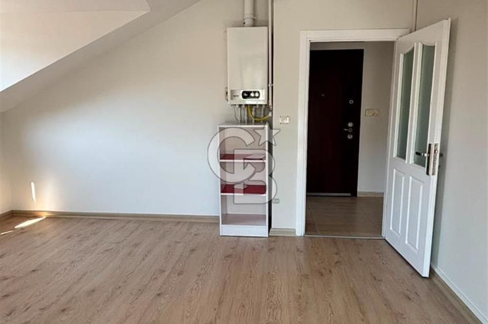 Üsküdar Çamlıca Ferah Caddesi Üzerinde Kiralık 2+1 100 m2 Daire