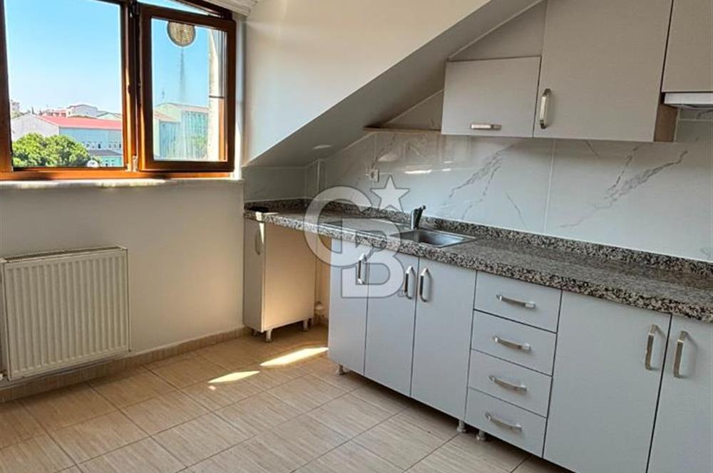 Üsküdar Çamlıca Ferah Caddesi Üzerinde Kiralık 2+1 100 m2 Daire