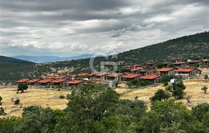 ÇAMLIDERE'DE MÜSTAKİL 2+1 ÖZEL YAPIM TAŞ VİLLA
