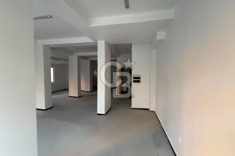 Ümraniye Altınşehirde Köşe Başı Kiralık Dükkan