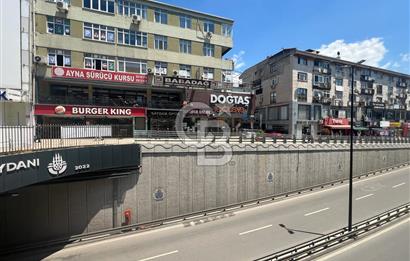 Maltepe Bağdat Caddesinde Satılık Kurumsal Kiracılı 560 mDükkan