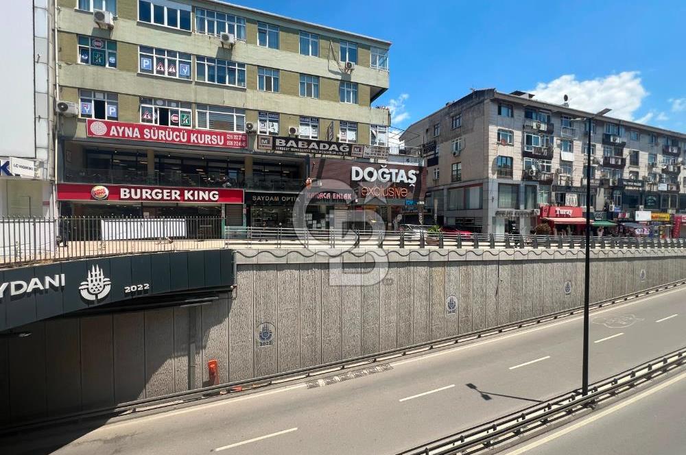 Maltepe Bağdat Caddesinde Satılık Kurumsal Kiracılı 560 mDükkan