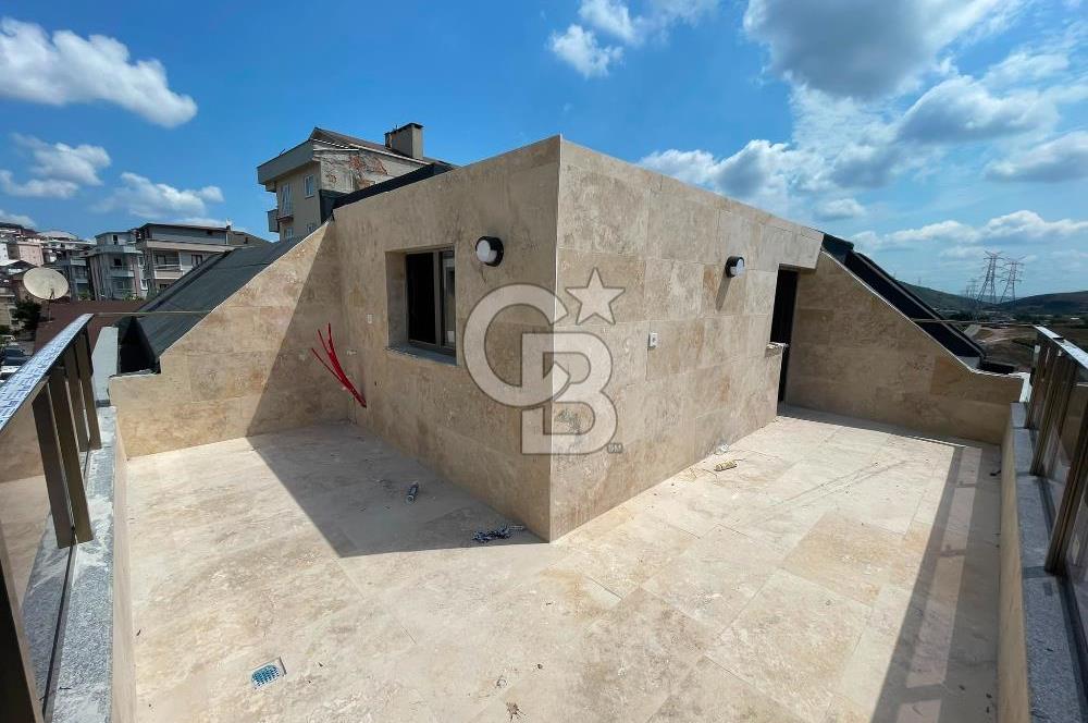 Sancaktepe Yenidoğan Mevlana Mahallesi Satılık 4+2 Üst Dubleks Daire