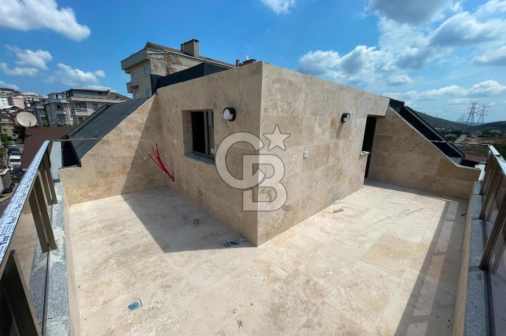 Sancaktepe Yenidoğan Mevlana Mahallesi Satılık 4+2 Üst Dubleks Daire