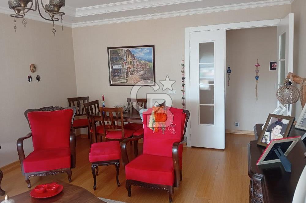 Gökçen Efe Sitesi'nde Metro Yanı Lüks Masrafsız 3+1 Daire