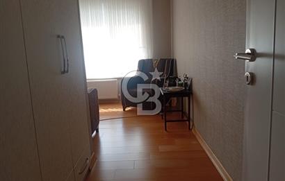 Gökçen Efe Sitesi'nde Metro Yanı Lüks Masrafsız 3+1 Daire