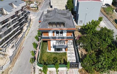 ARNAVUTKÖY MAREŞAL FEVZİ ÇAKMAK'TA SATILIK ULTRA LÜKS 6+2 VİLLA