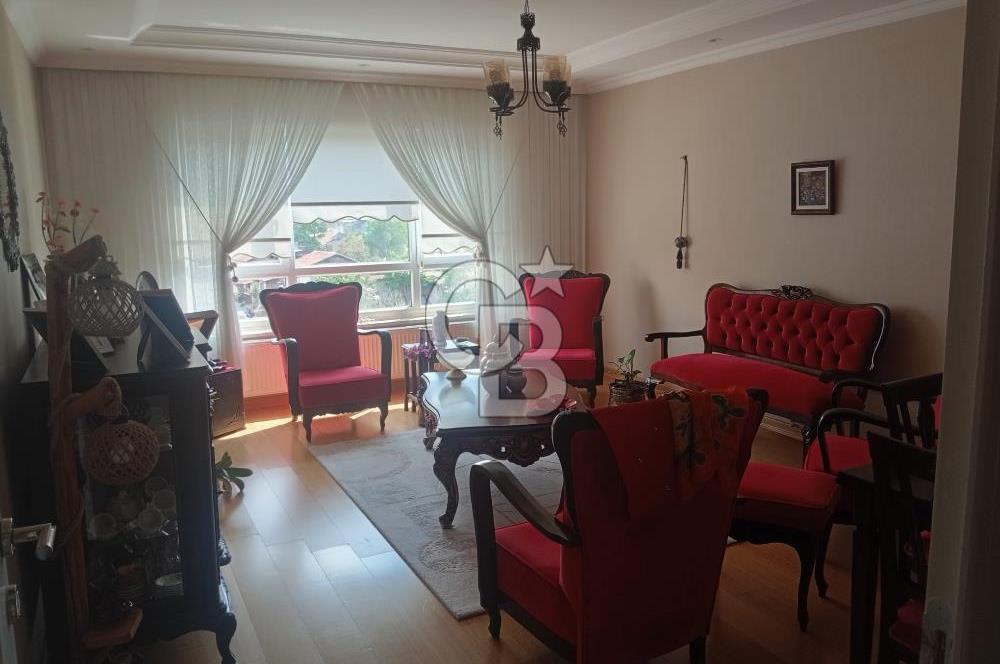 Gökçen Efe Sitesi'nde Metro Yanı Lüks Masrafsız 3+1 Daire