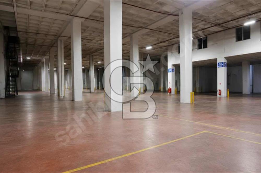 AKÇABURGAZ ZEMİNE BASAR 4.100 M2 FABRİKA DEPO H:8 ARAÇ GİRİŞLİ